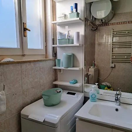 Christina In Strandnähe