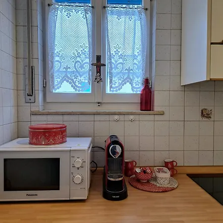 Christina In Strandnähe * Grado